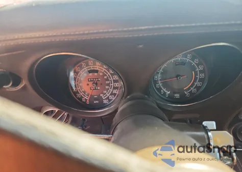 1976 Chevrolet Corvette из США, поврежденный, VIN 1Z37L6S427431